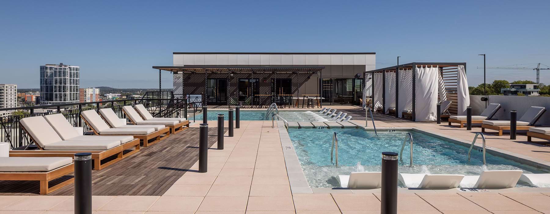 Alta Rochelle Rooftop Pools